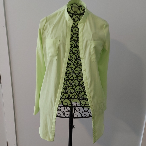 Lime Button Up Blouse Size 6 - Picture 2 of 4